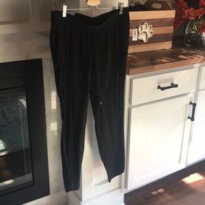 Old navy black pants